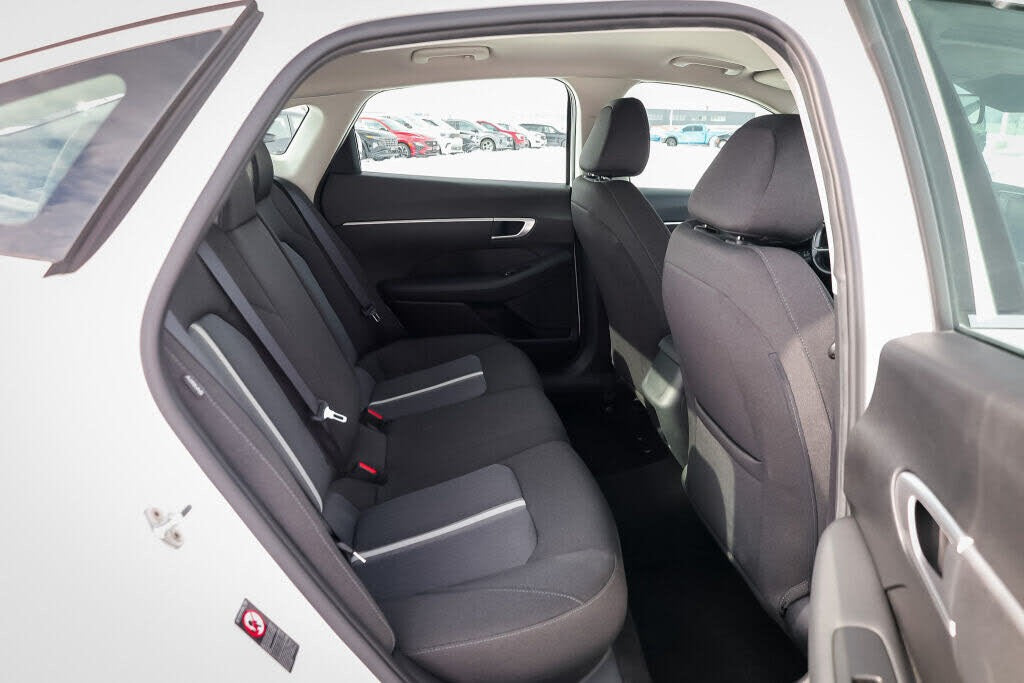 2022 Hyundai Sonata Preferred FWD